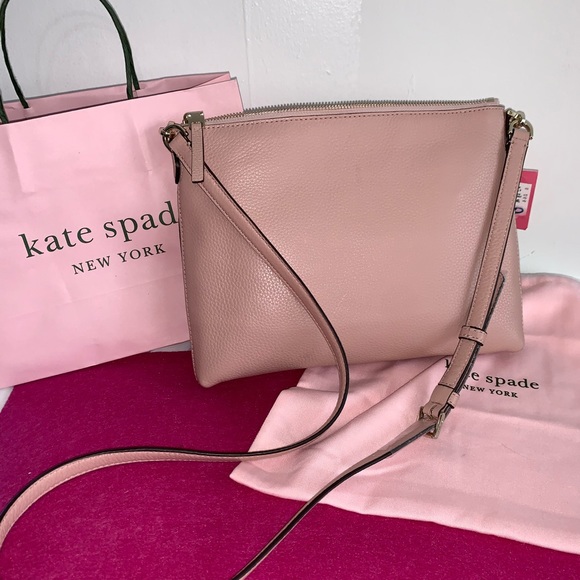 Kate Spade Crossbody - Picture 3 of 9